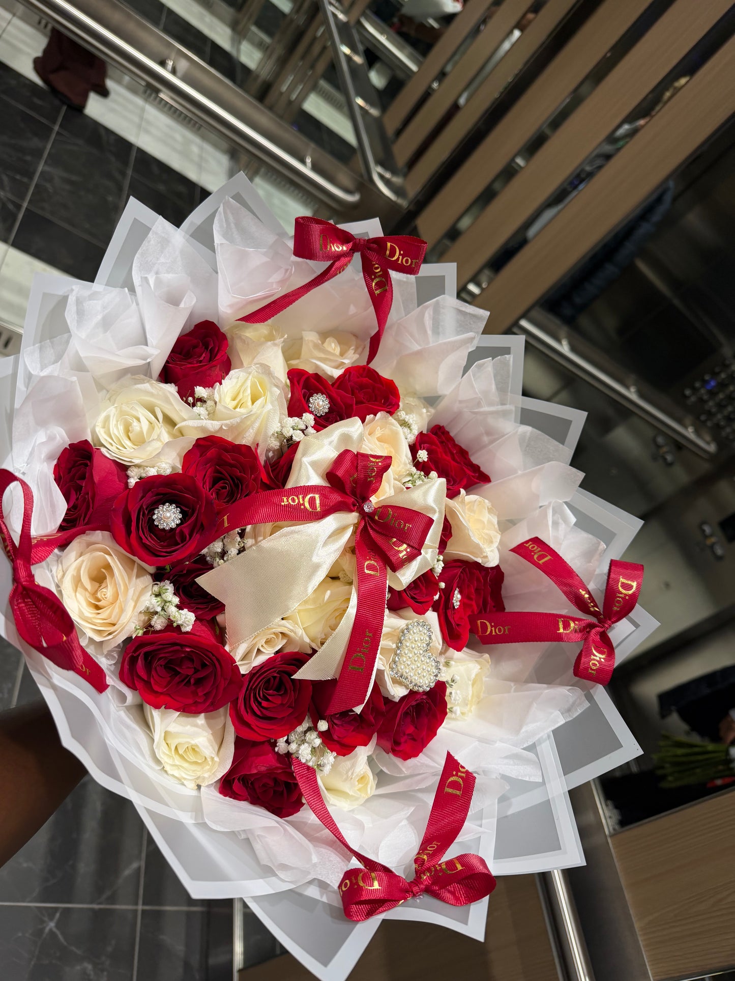 Design Your Fresh Rose Bouquet 🌹